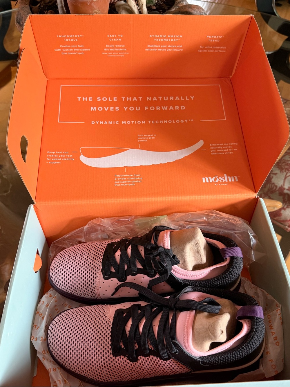 Moshn Klogs Pink and Black Women's Athletic Sneakers